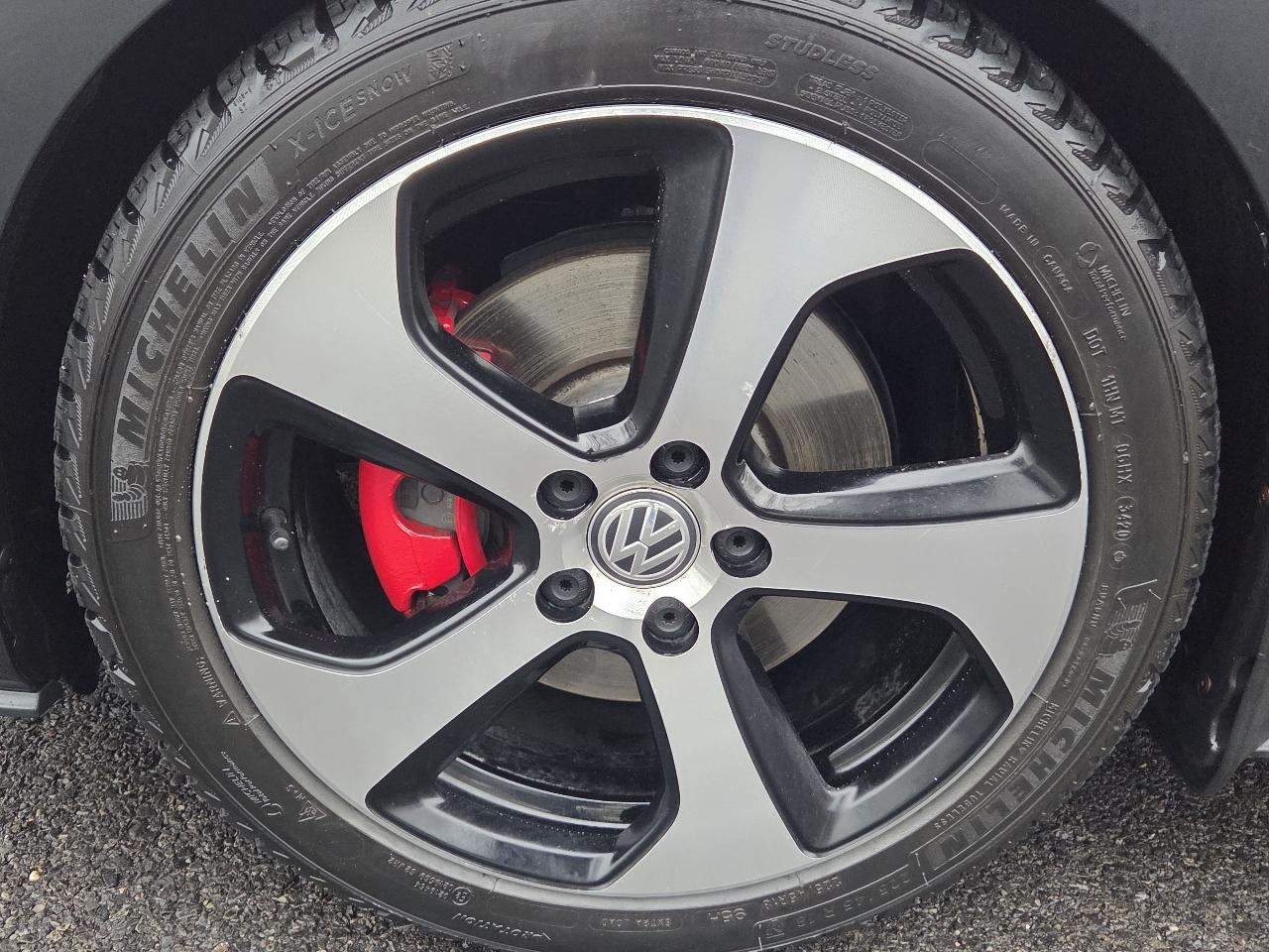 Volkswagen Golf GTI 2dr HB Man SE 2015