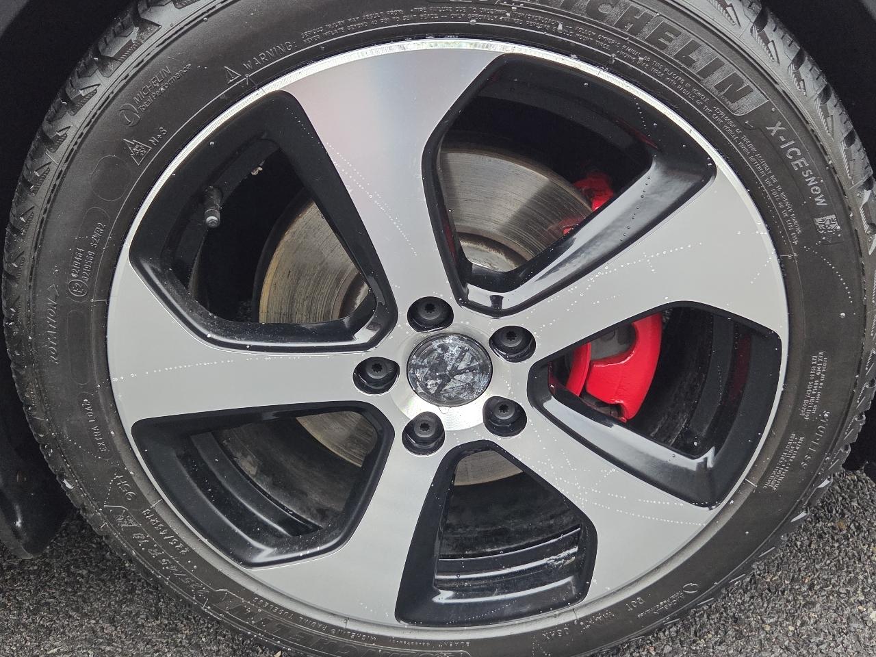 Volkswagen Golf GTI 2dr HB Man SE 2015