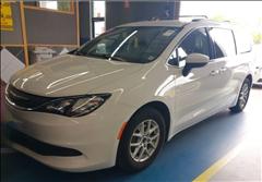 2021 Chrysler Voyager 