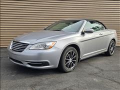 2013 Chrysler 200 