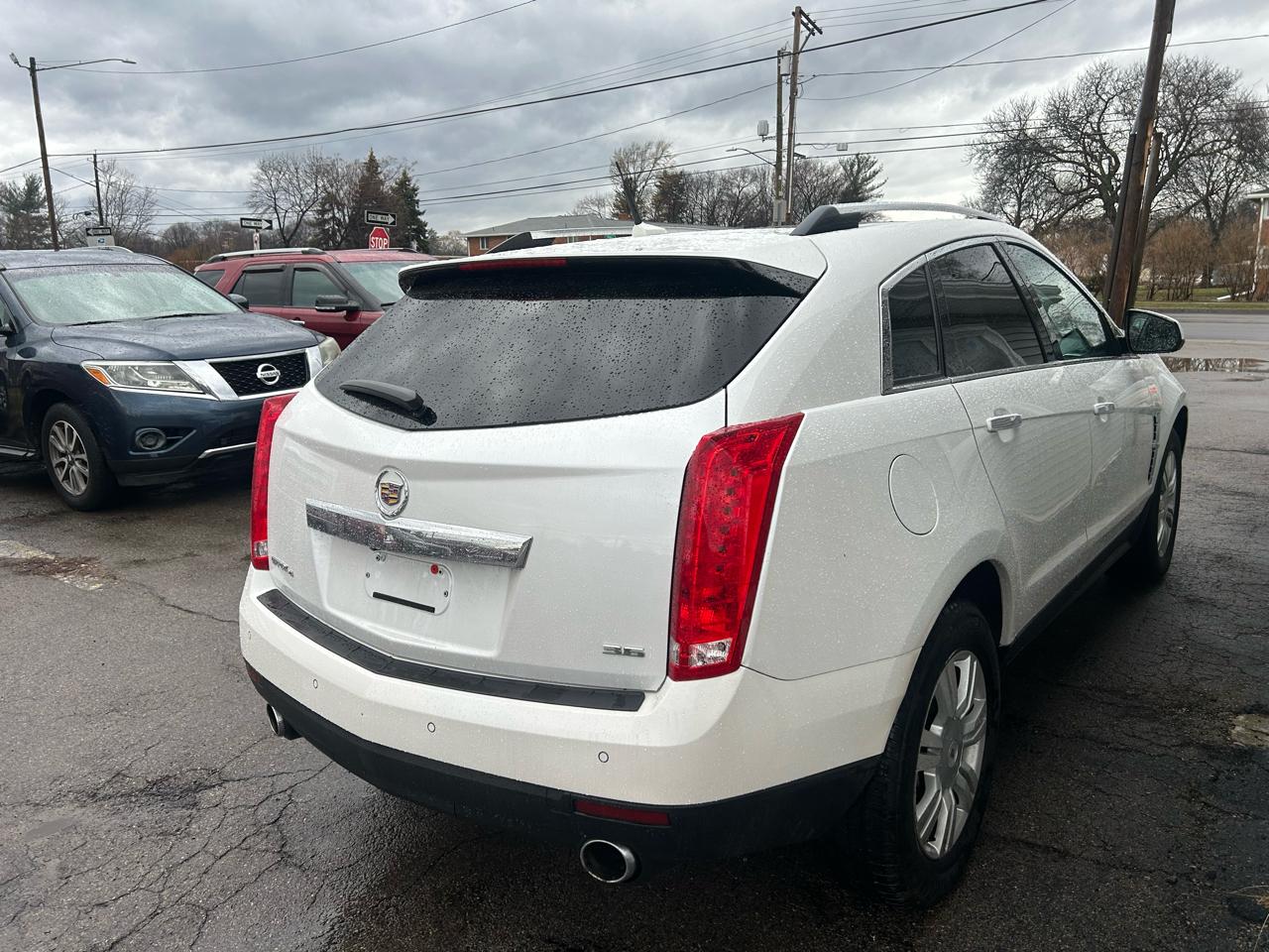 Cadillac SRX  2012