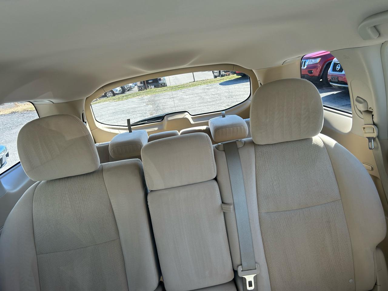 Nissan Pathfinder  2013