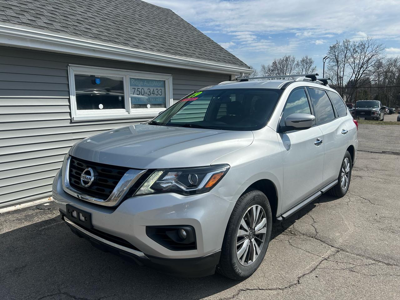 2019 Nissan Pathfinder SV
