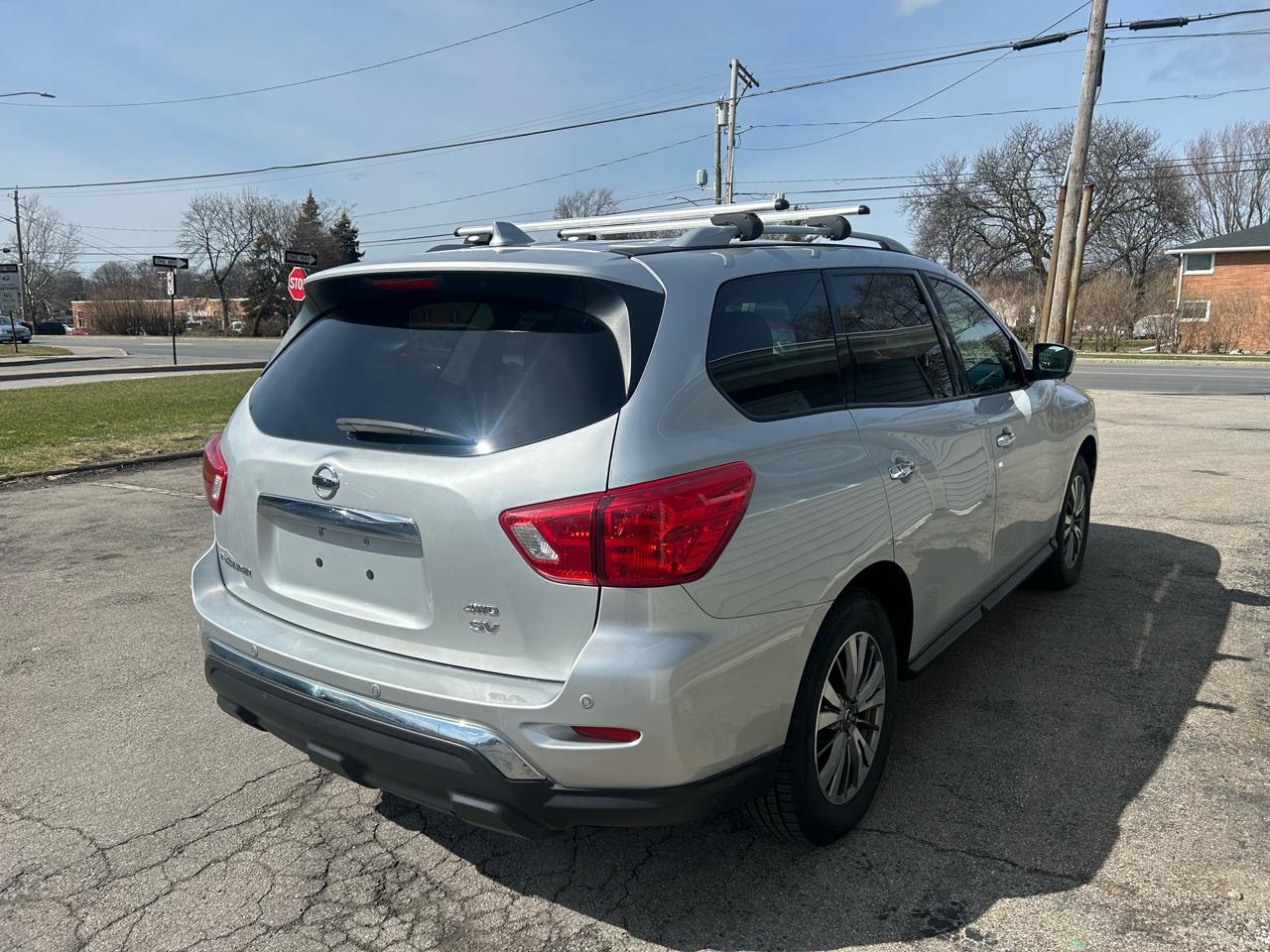 Nissan Pathfinder  2019