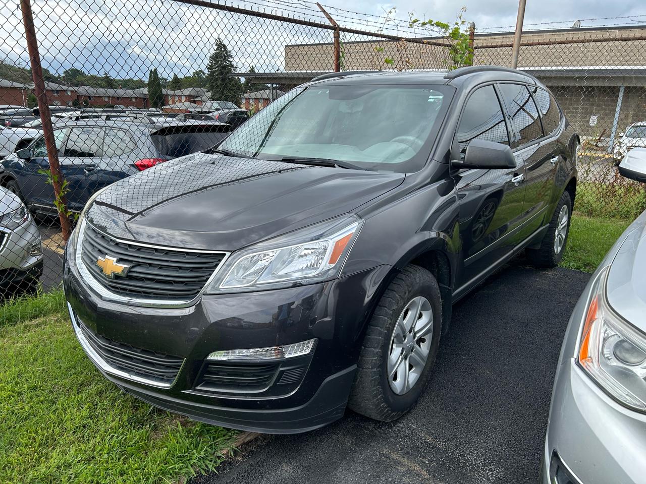2017 Chevrolet Traverse LS