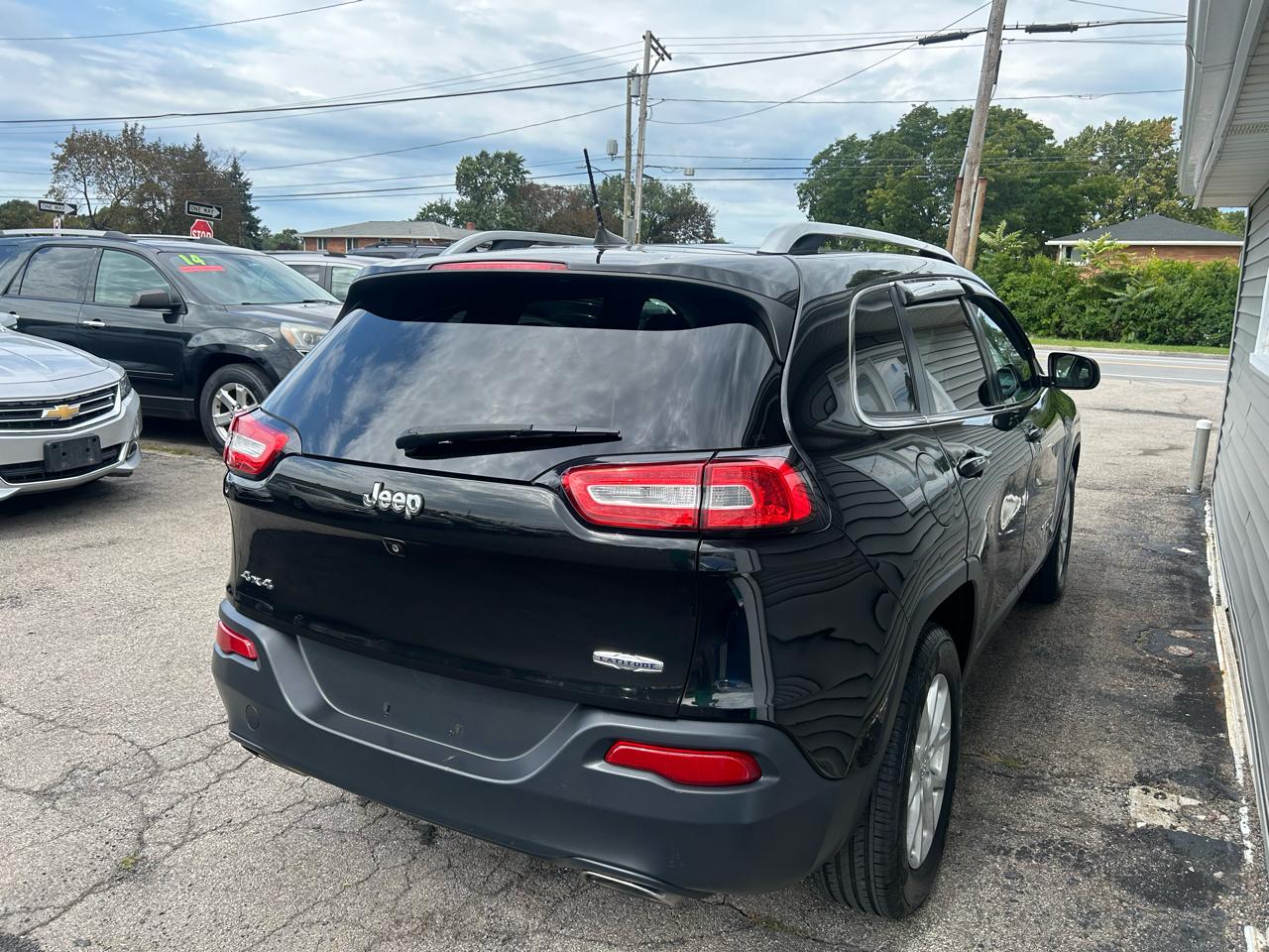Jeep Cherokee  2016