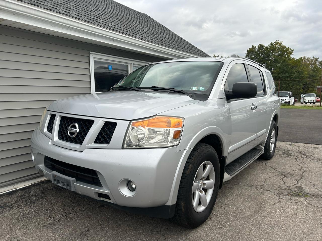 2013 Nissan Armada SV