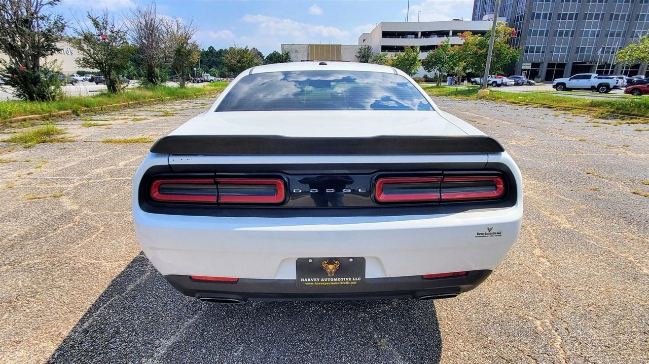 Dodge Challenger  2016