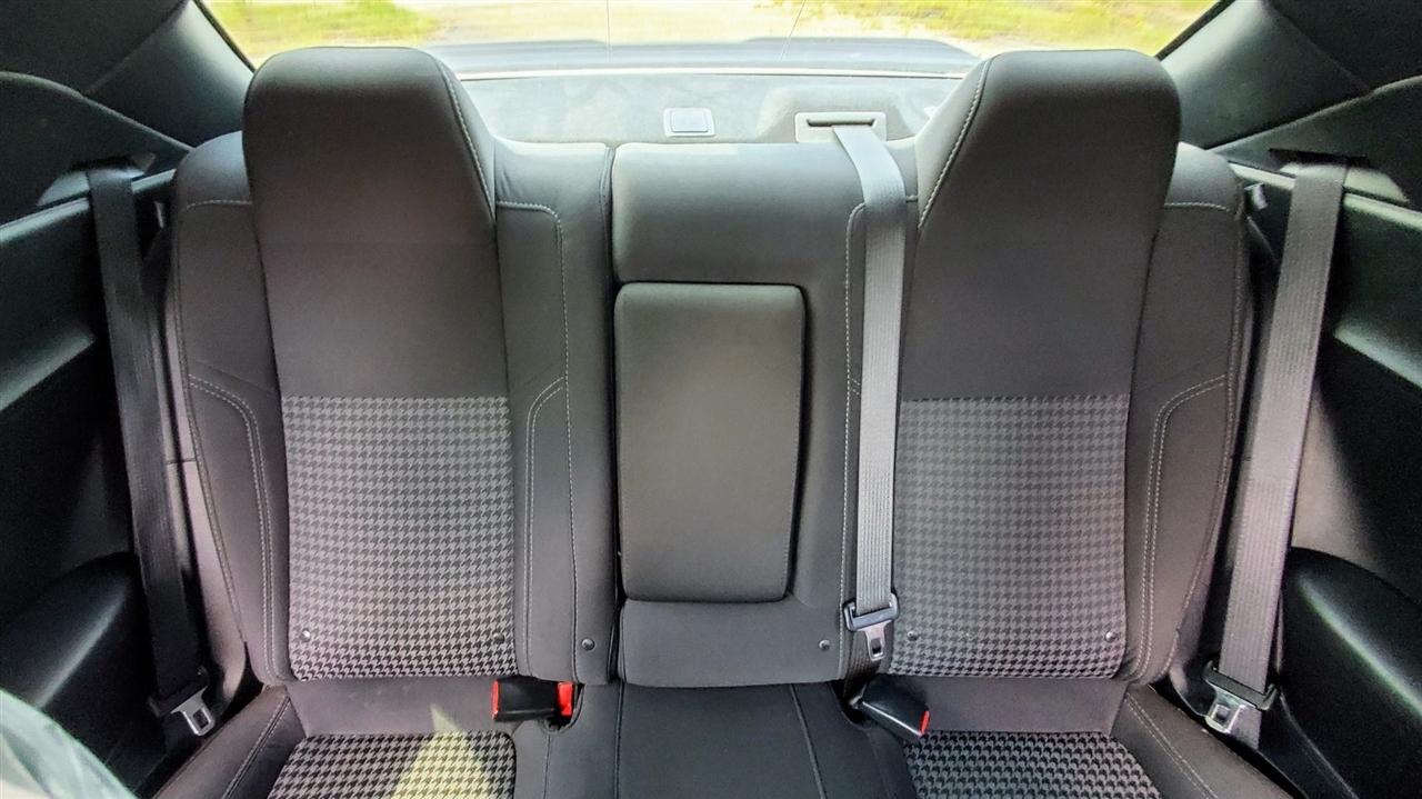 Dodge Challenger  2016