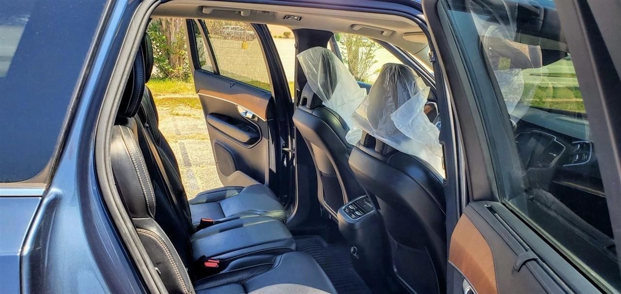 Volvo XC90  2019