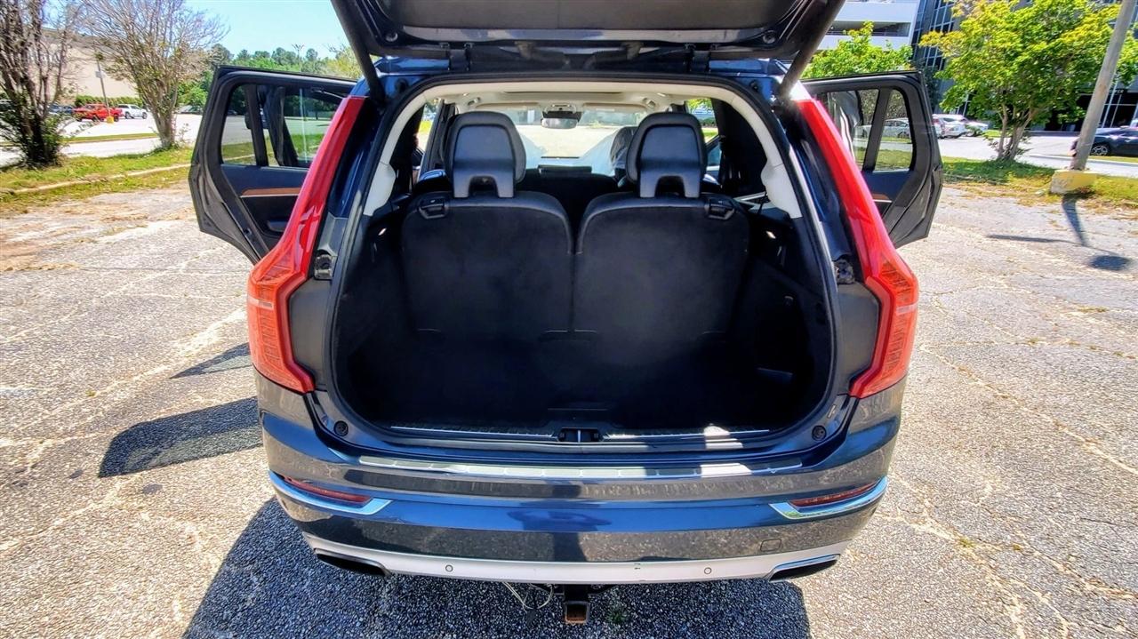 Volvo XC90  2019