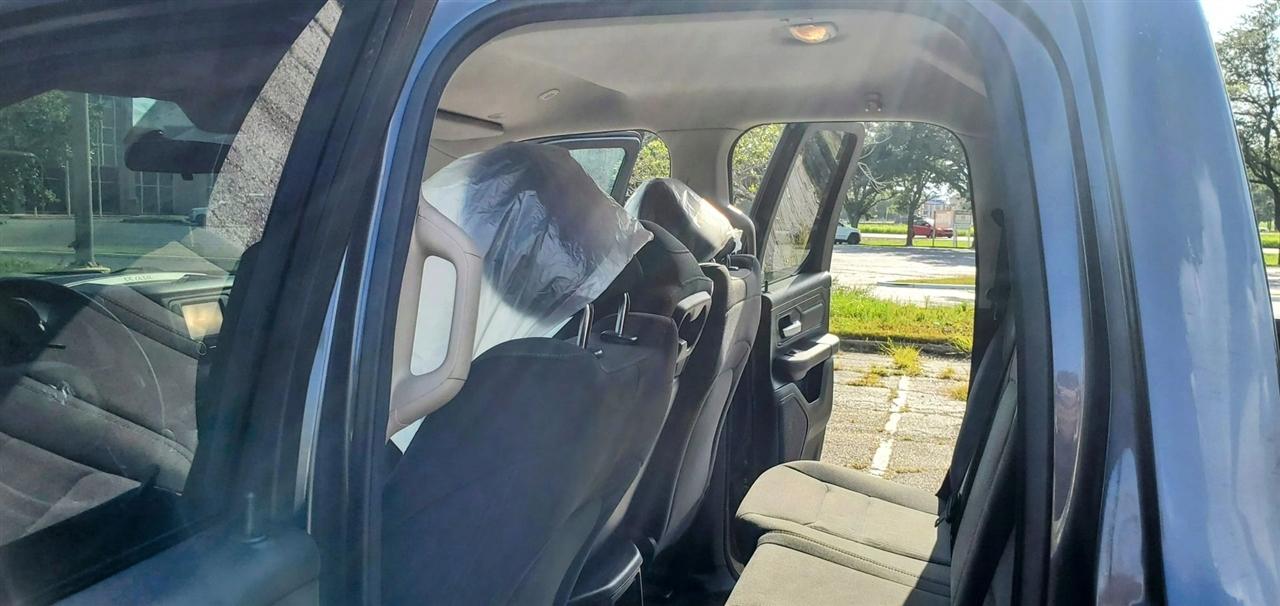 RAM 1500 Tradesman 4x4 Quad Cab 6'4" Box 2019