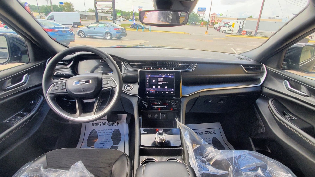 Jeep Grand Cherokee L  2024