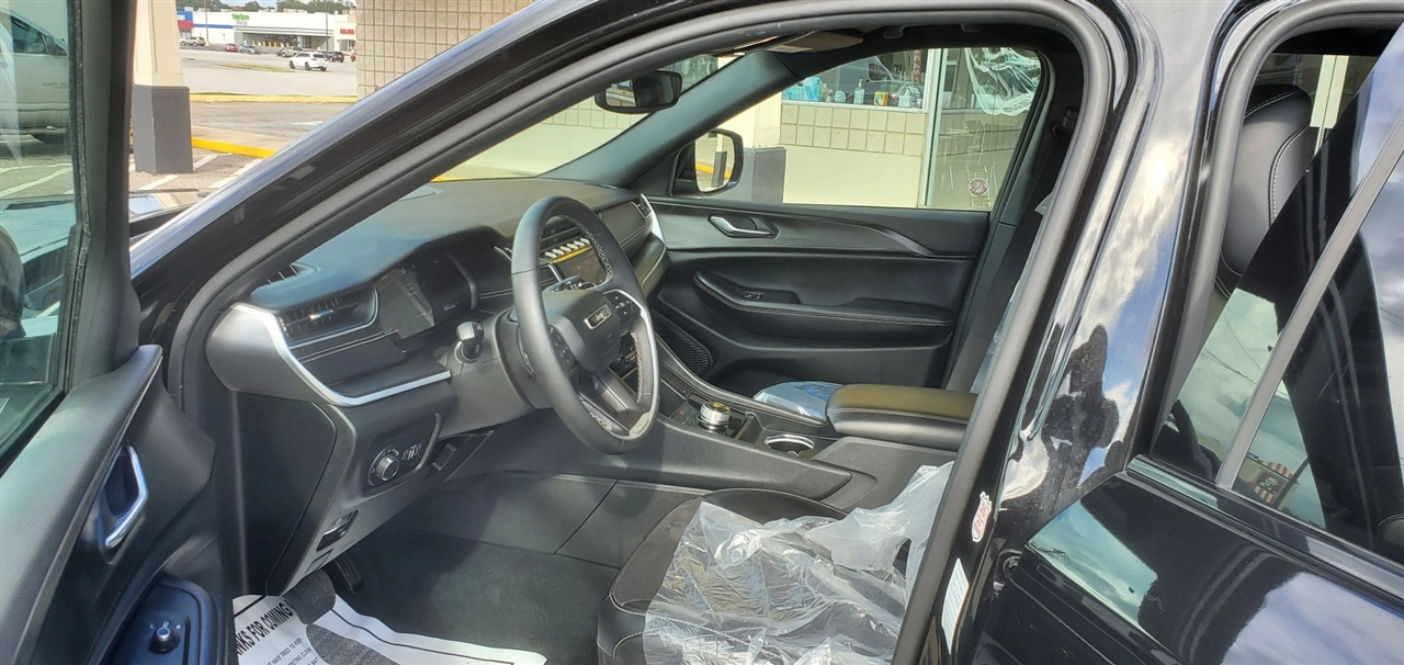 Jeep Grand Cherokee L  2024