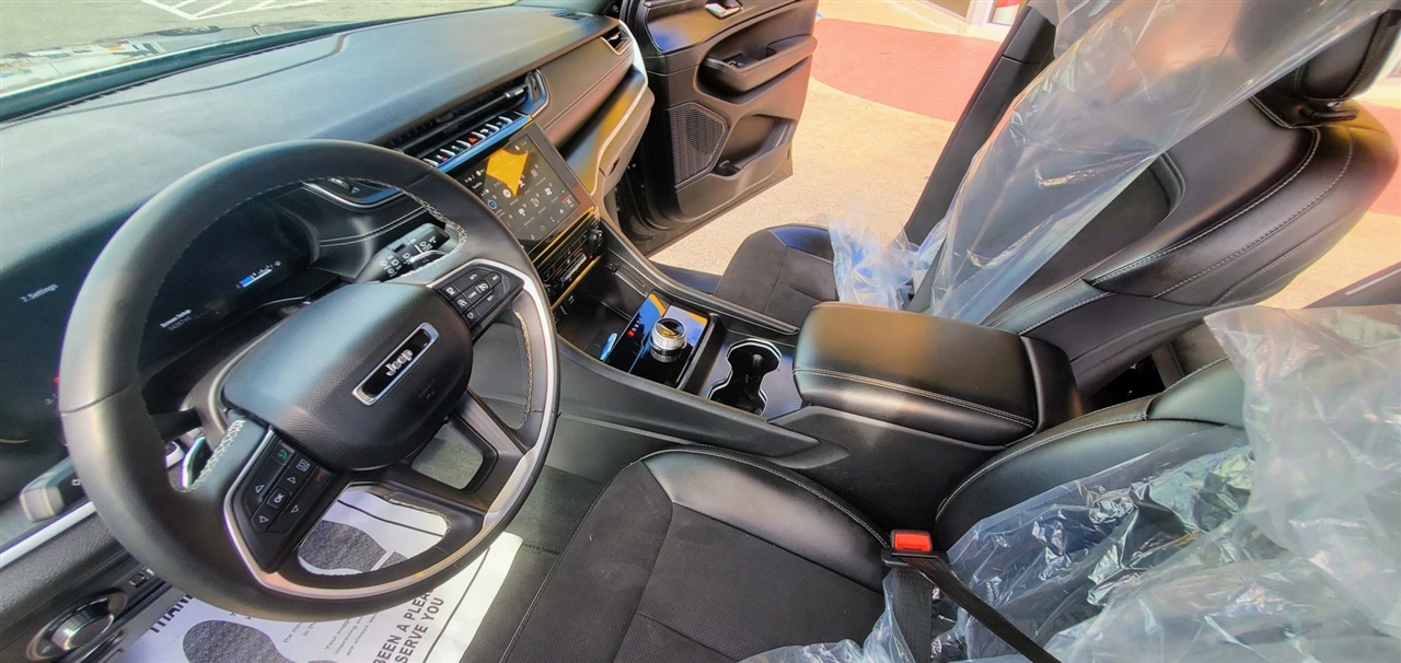 Jeep Grand Cherokee L  2024