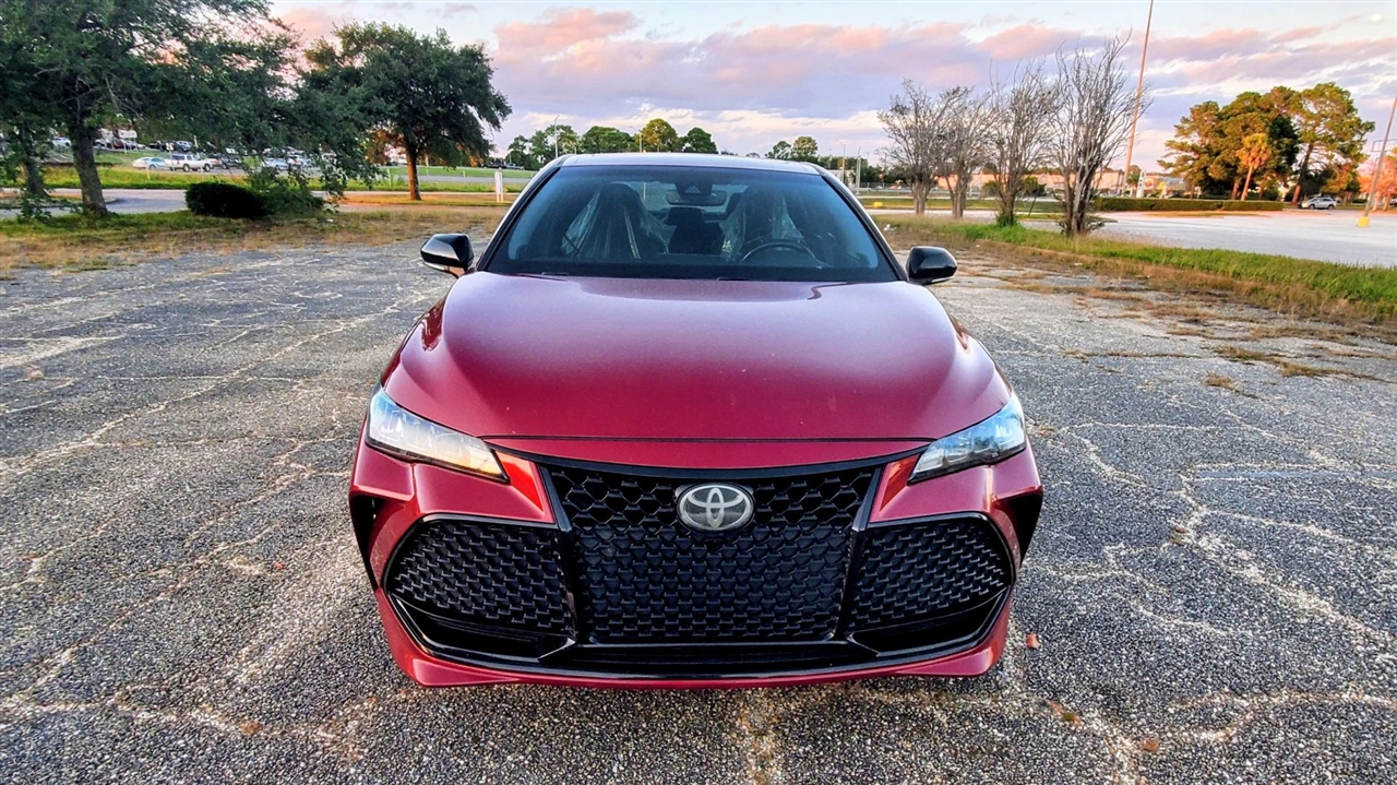 Toyota Avalon  2019