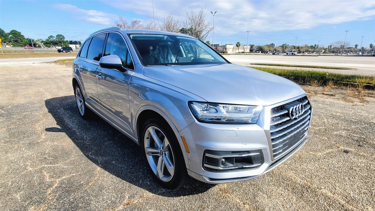 Audi Q7  2019