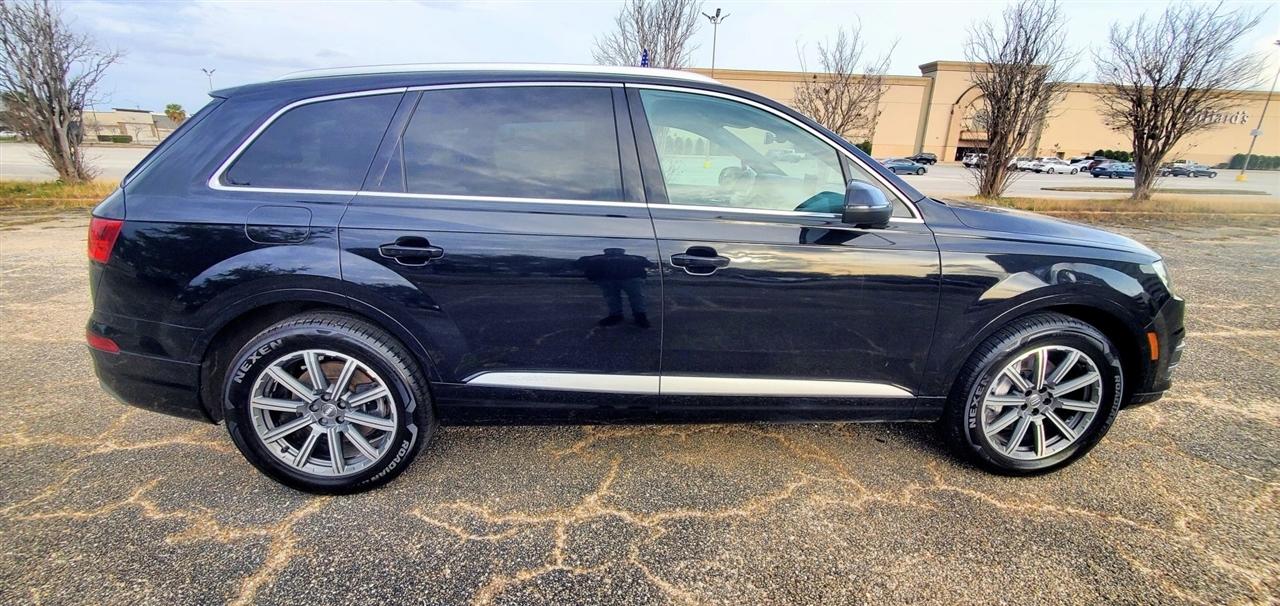 Audi Q7  2017