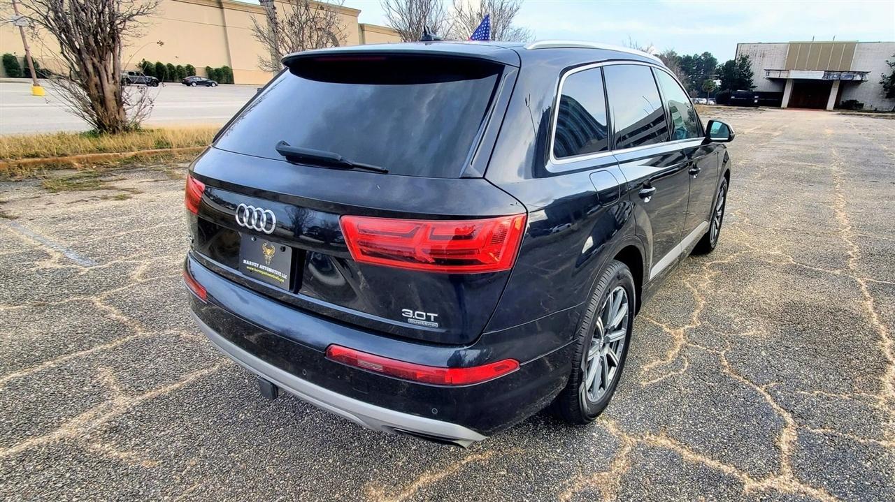 Audi Q7  2017