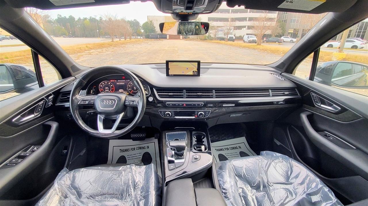 Audi Q7  2017
