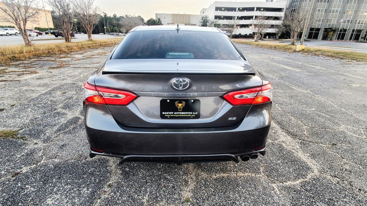 Toyota Camry  2019