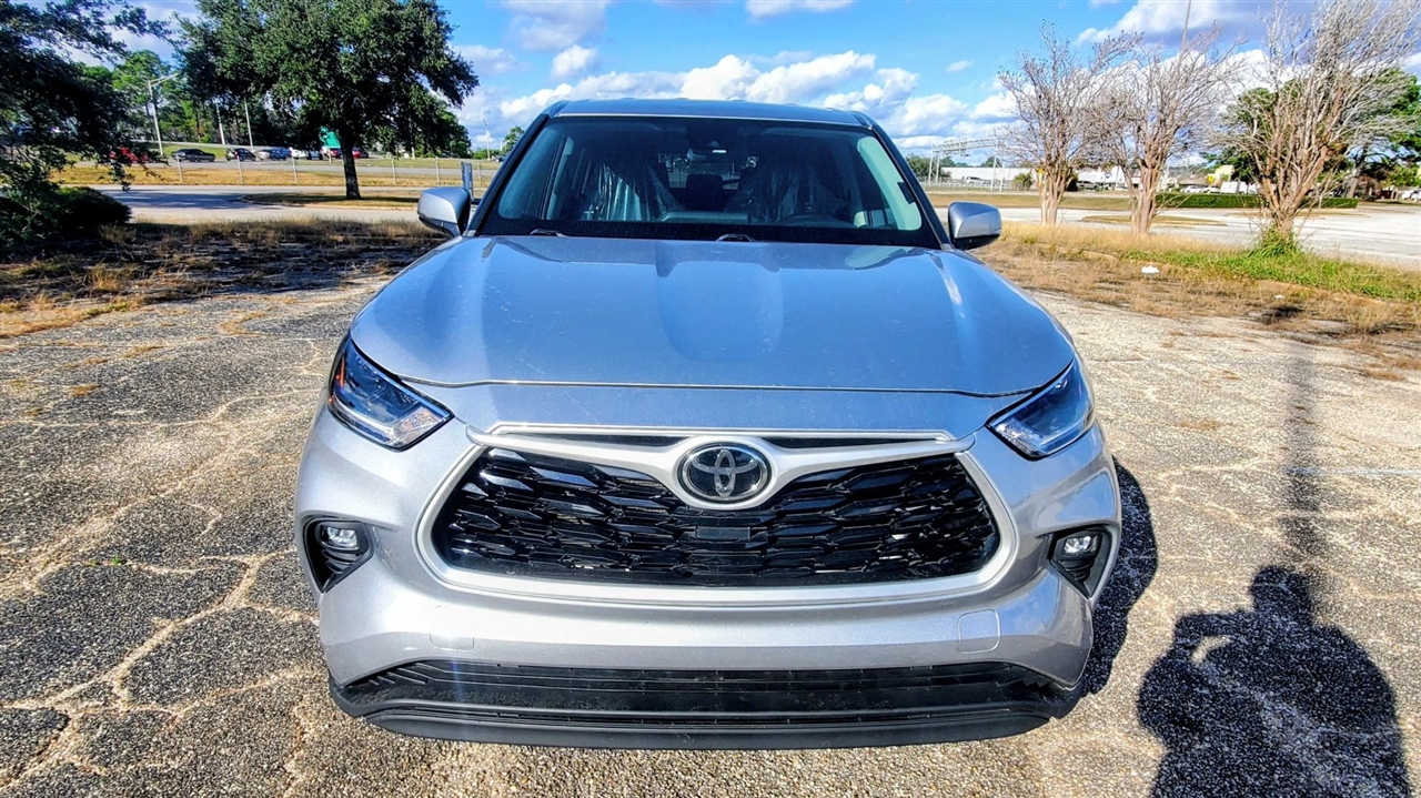 Toyota Highlander  2021