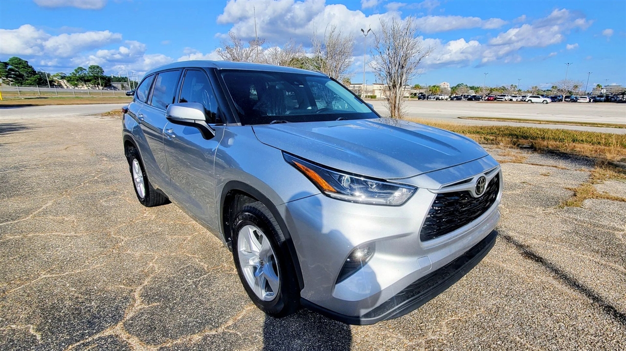 Toyota Highlander  2021