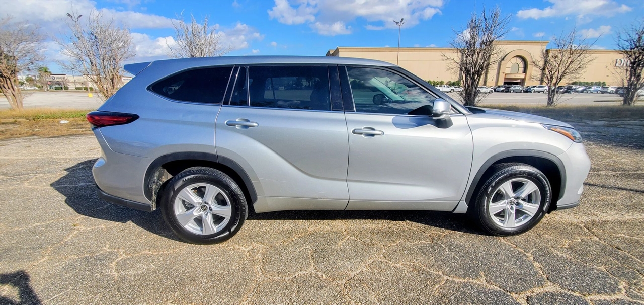 Toyota Highlander  2021