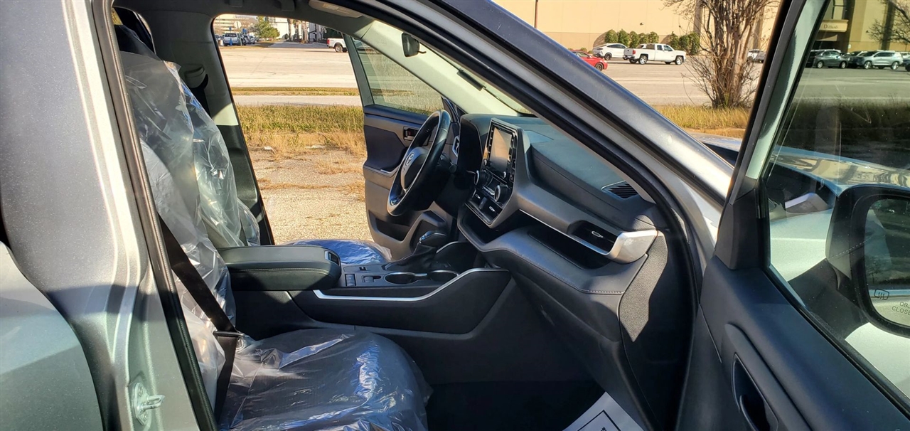 Toyota Highlander  2021