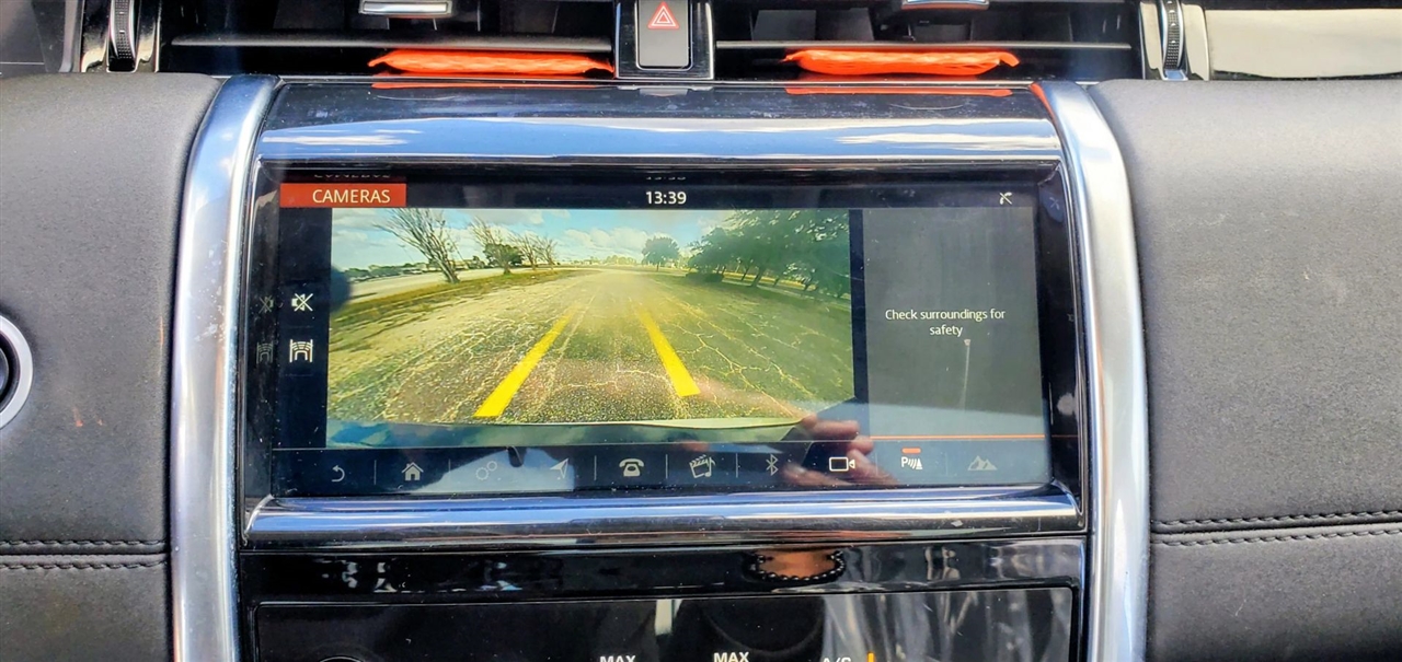 Land Rover Discovery Sport  2020