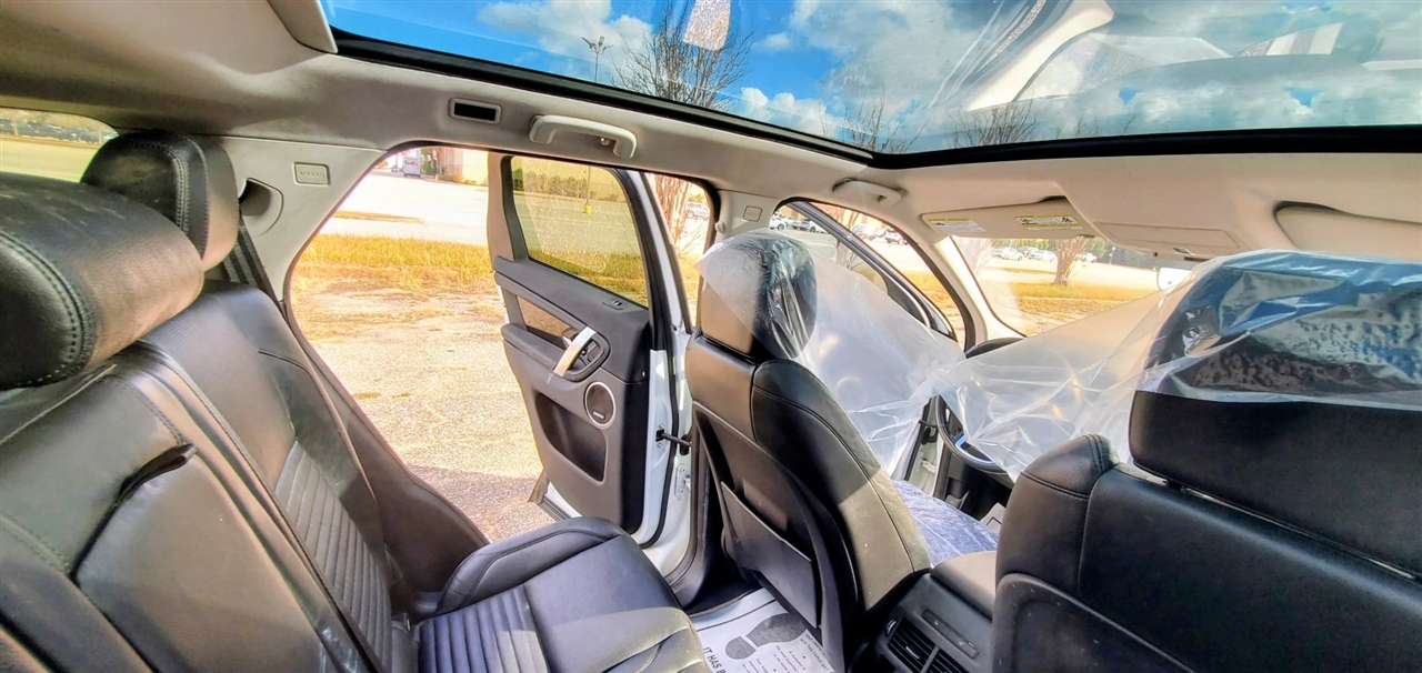 Land Rover Discovery Sport  2020