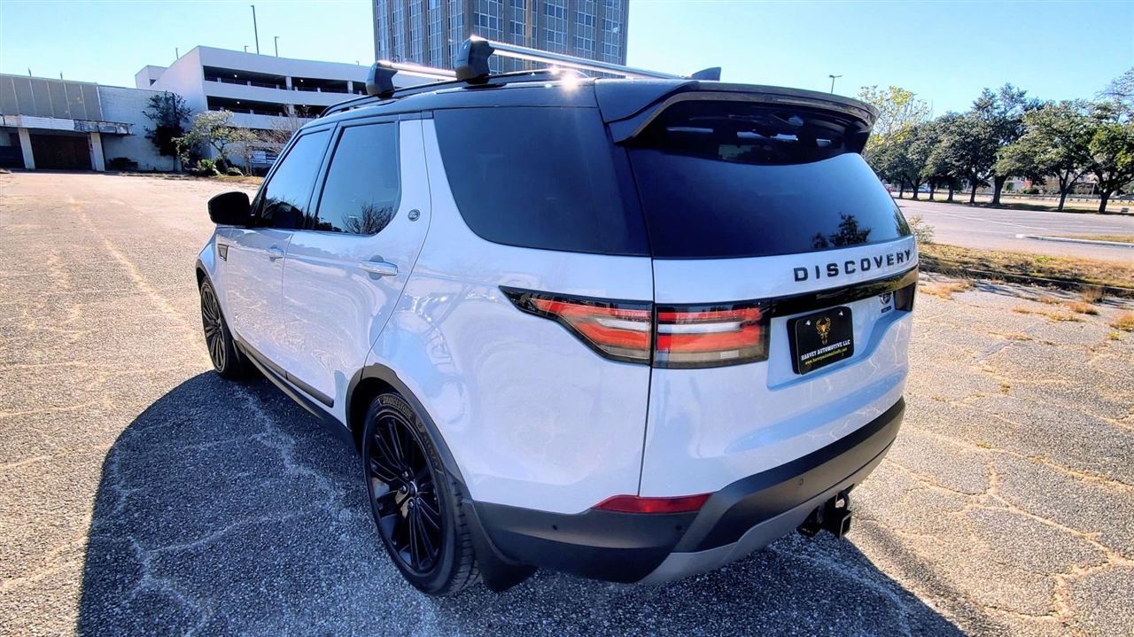 Land Rover Discovery  2020