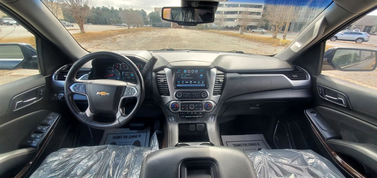 Chevrolet Suburban  2020