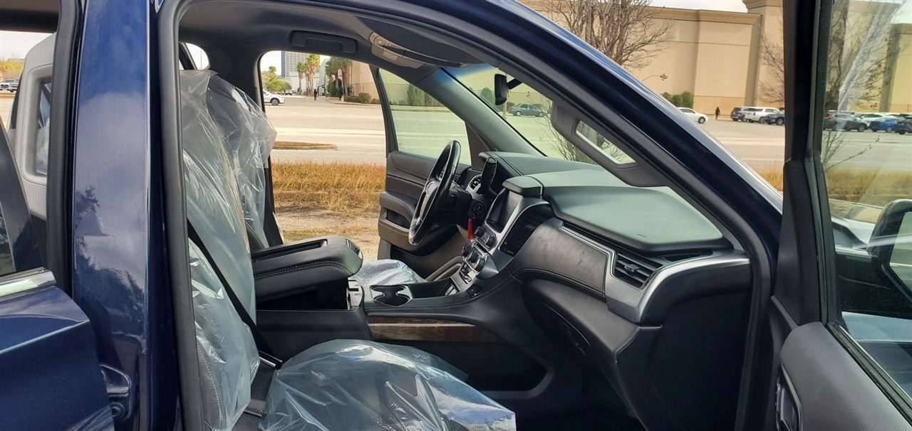 Chevrolet Suburban  2020