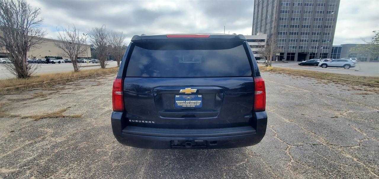 Chevrolet Suburban  2020