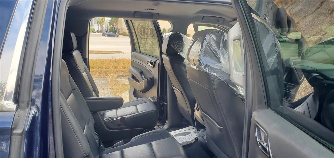 Chevrolet Suburban  2020