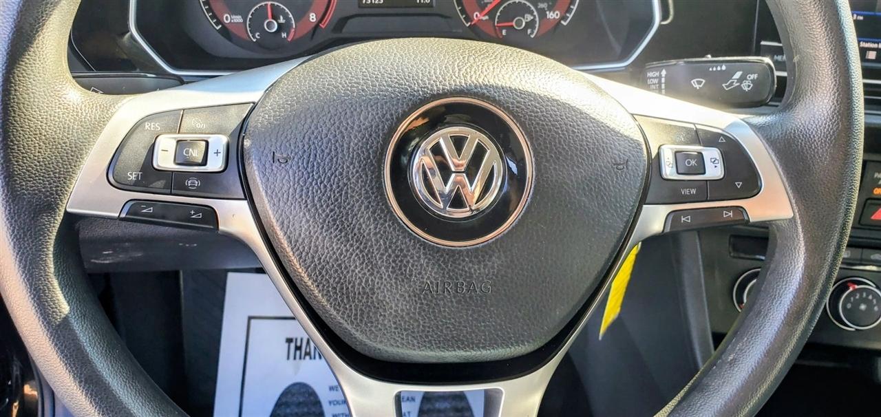 Volkswagen Jetta  2021