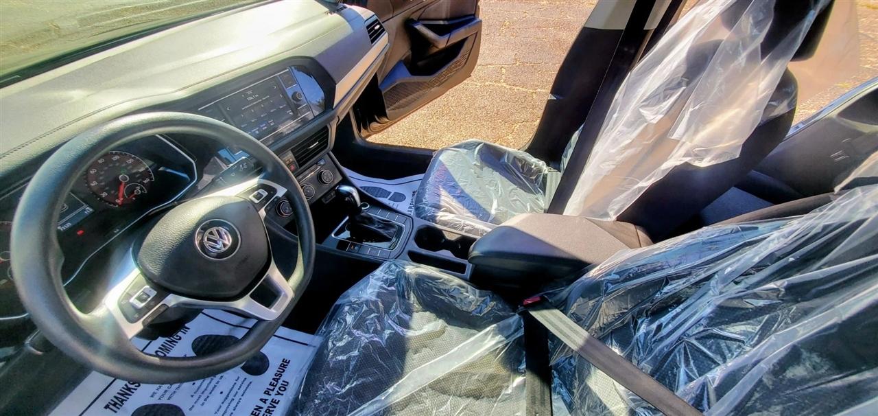 Volkswagen Jetta  2021