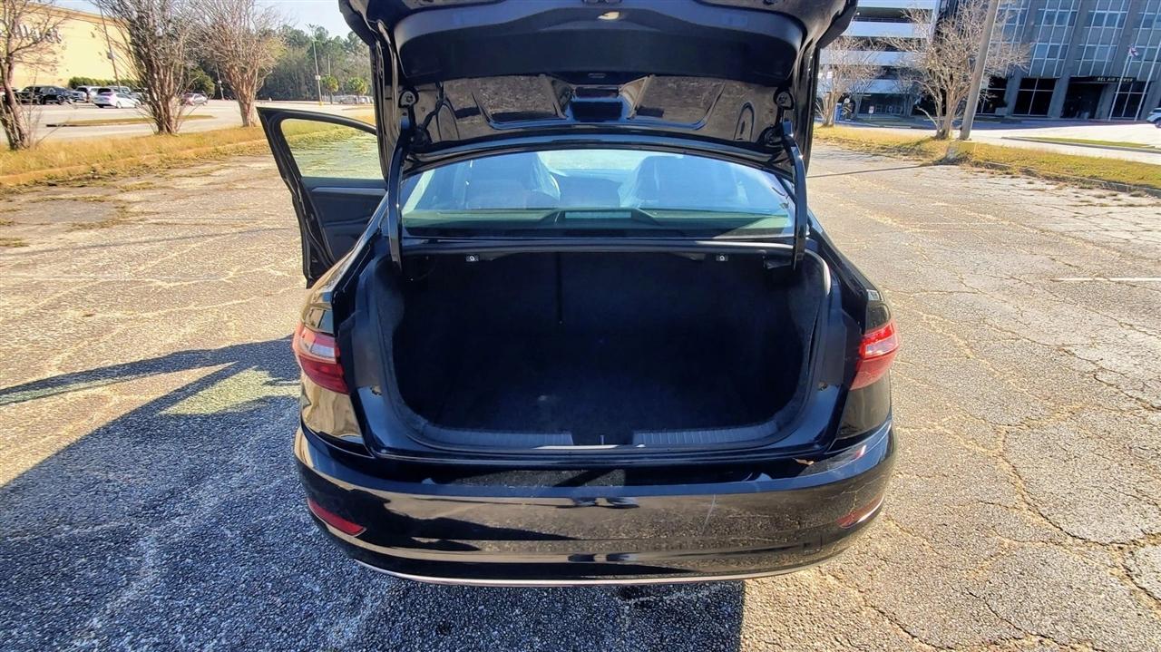 Volkswagen Jetta  2021