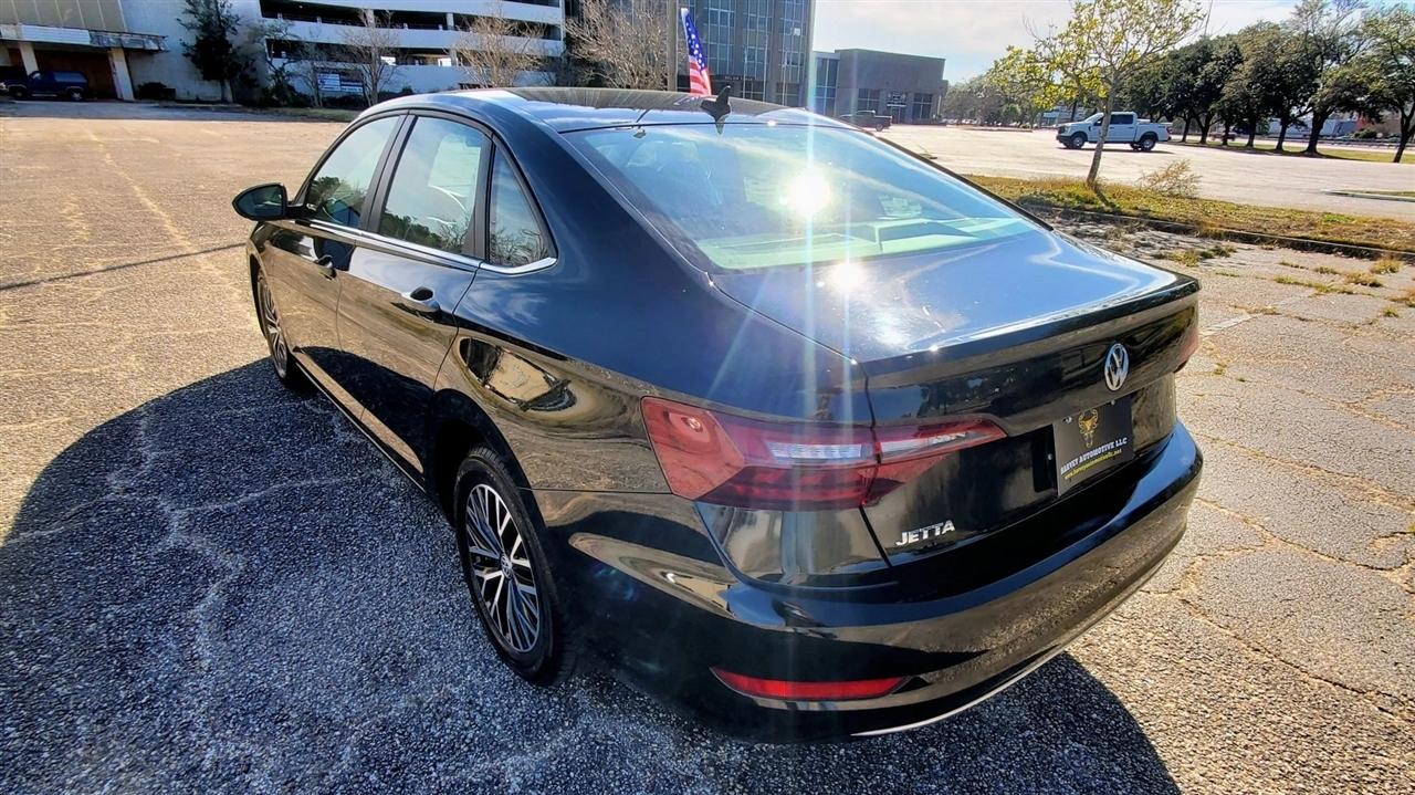 Volkswagen Jetta  2021