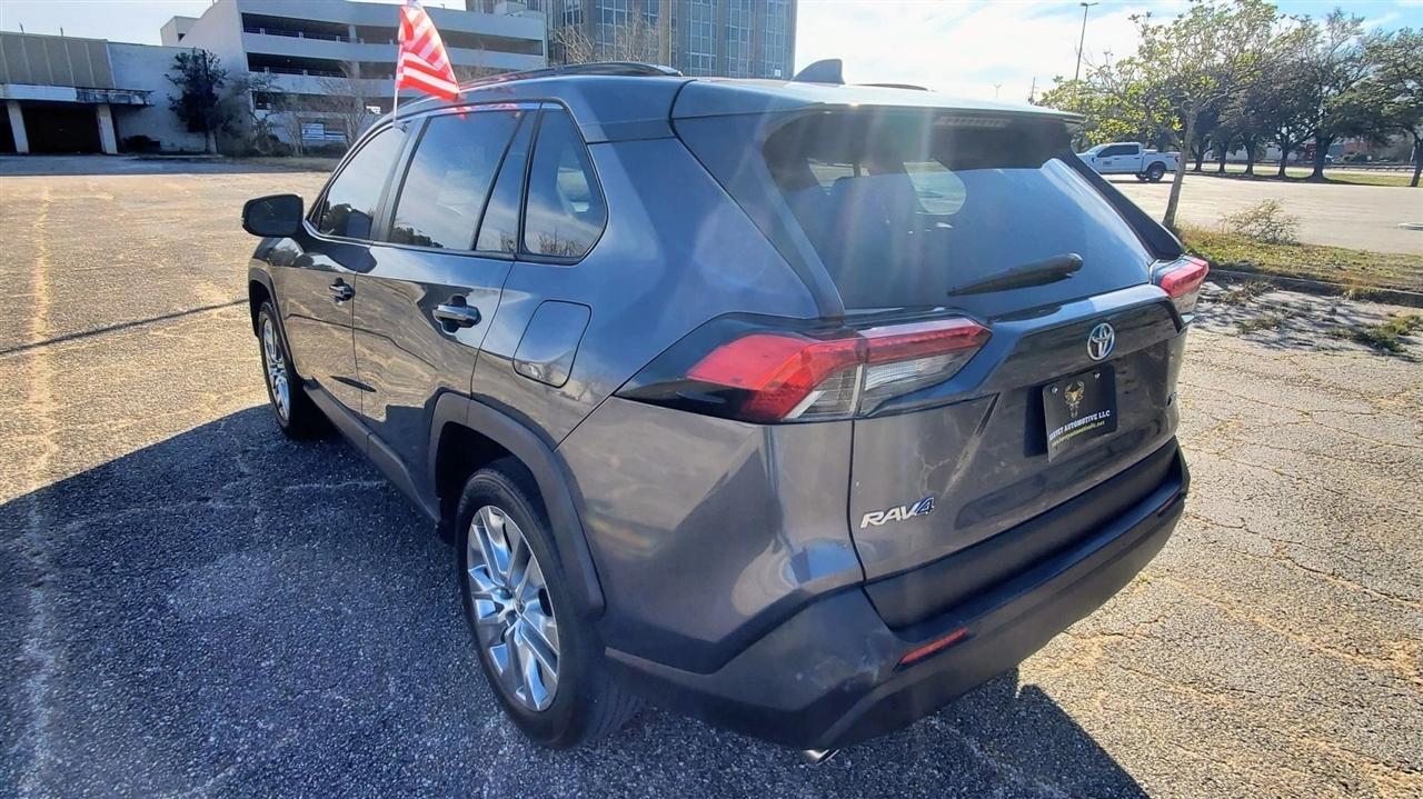 Toyota RAV4  2019