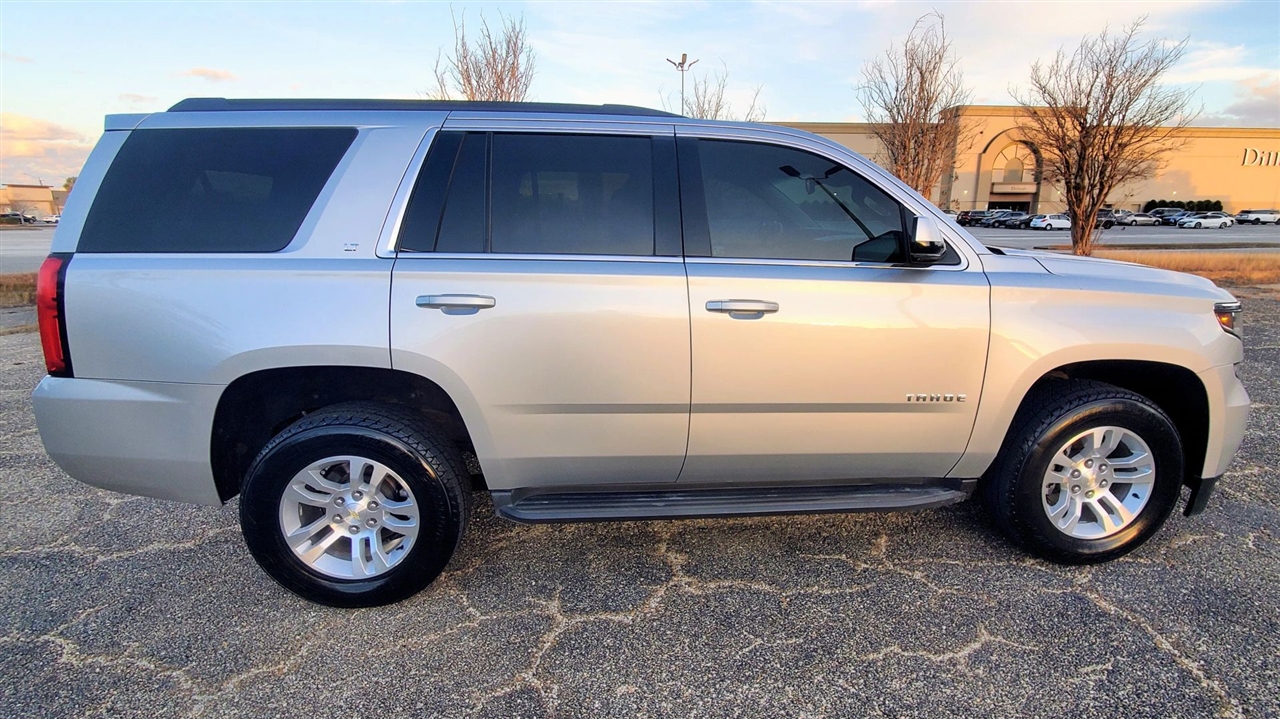 Chevrolet Tahoe  2017