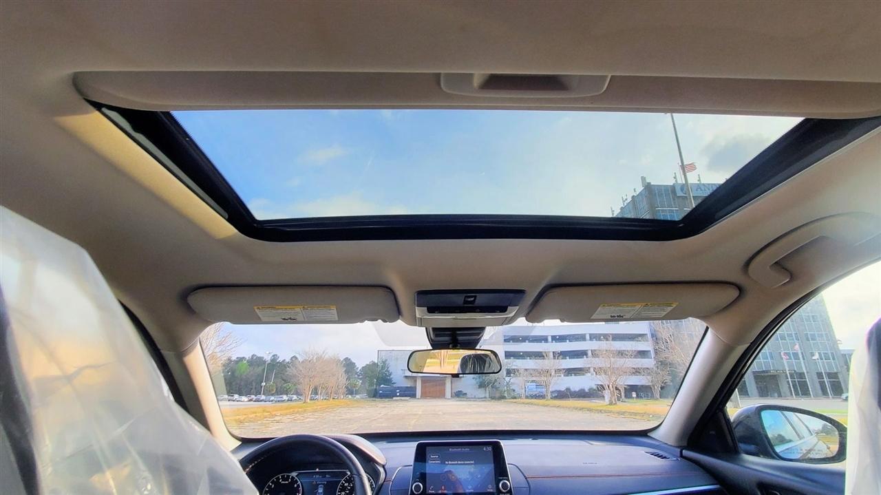 Nissan Altima  2022