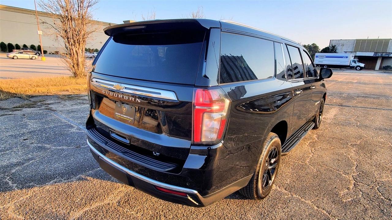 Chevrolet Suburban  2021