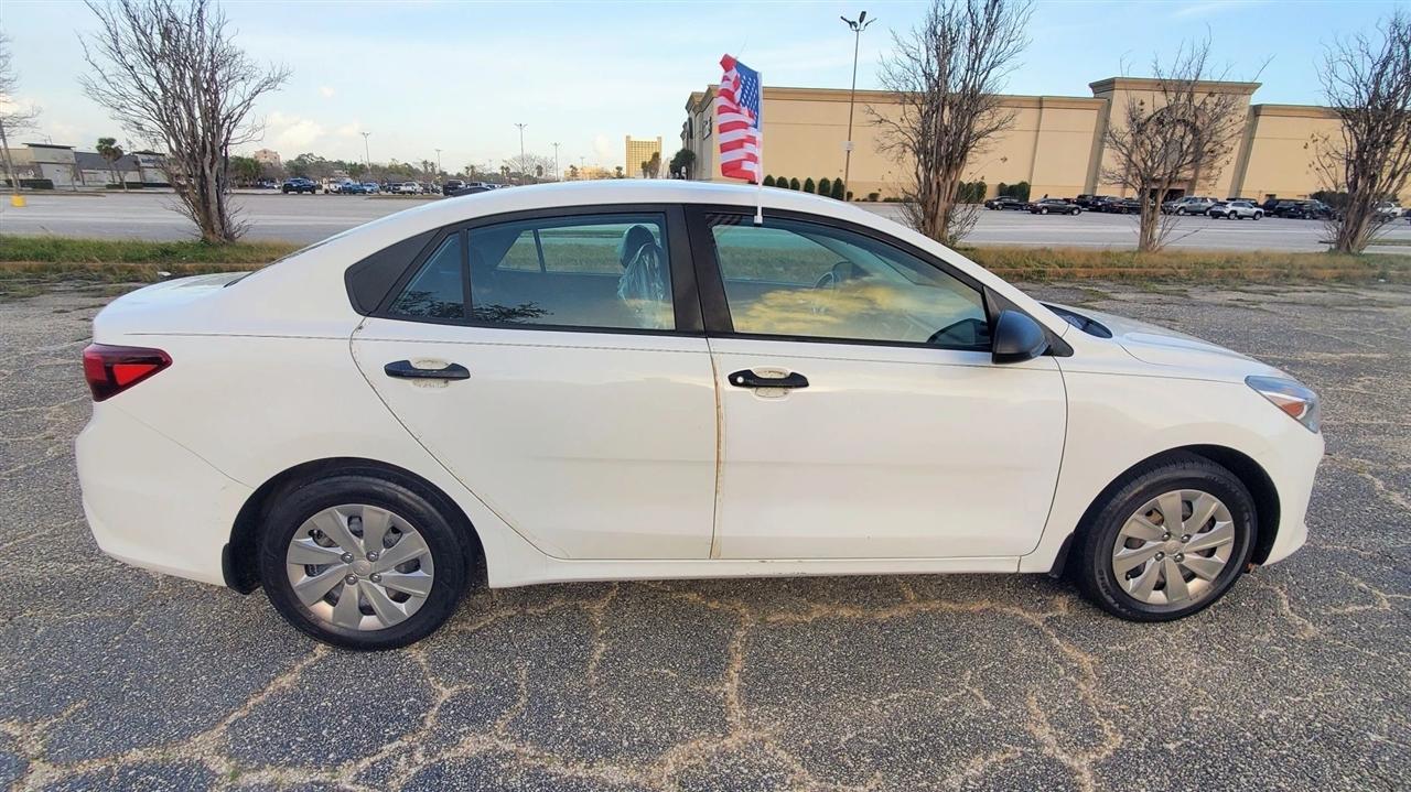 Kia Rio  2018
