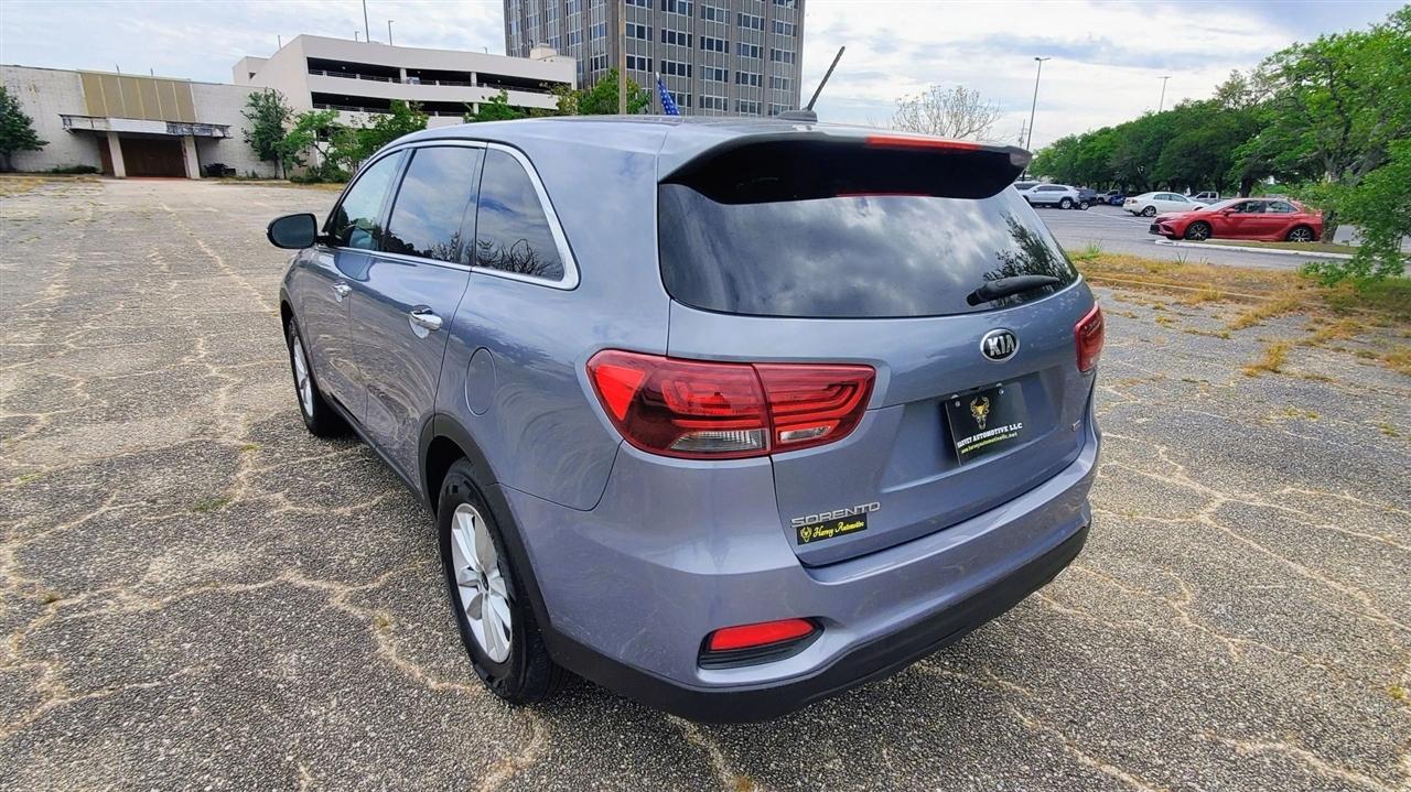 Kia Sorento L FWD 2019
