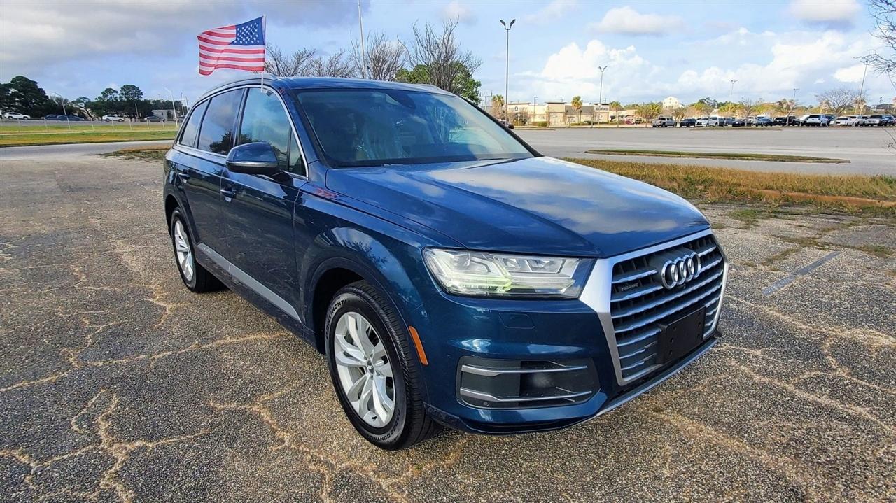 Audi Q7  2019