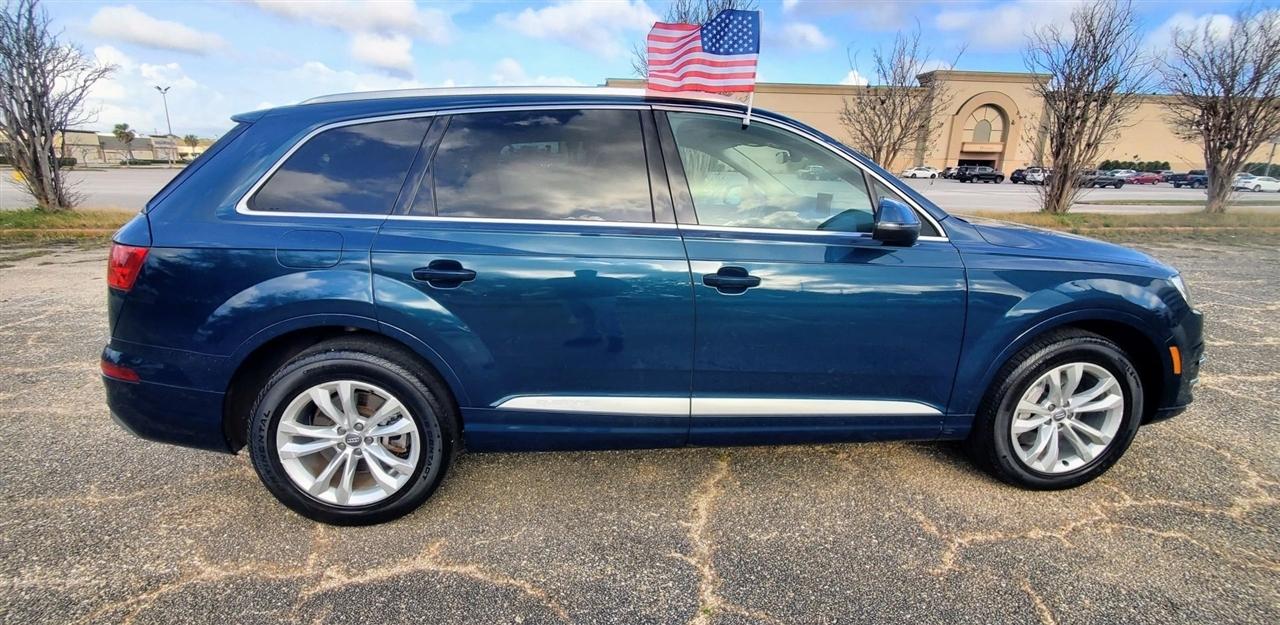 Audi Q7  2019