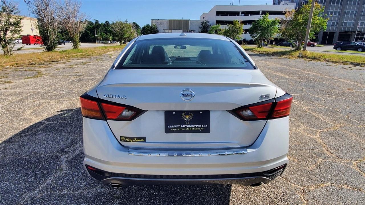 Nissan Altima 2.5 SR Sedan 2019