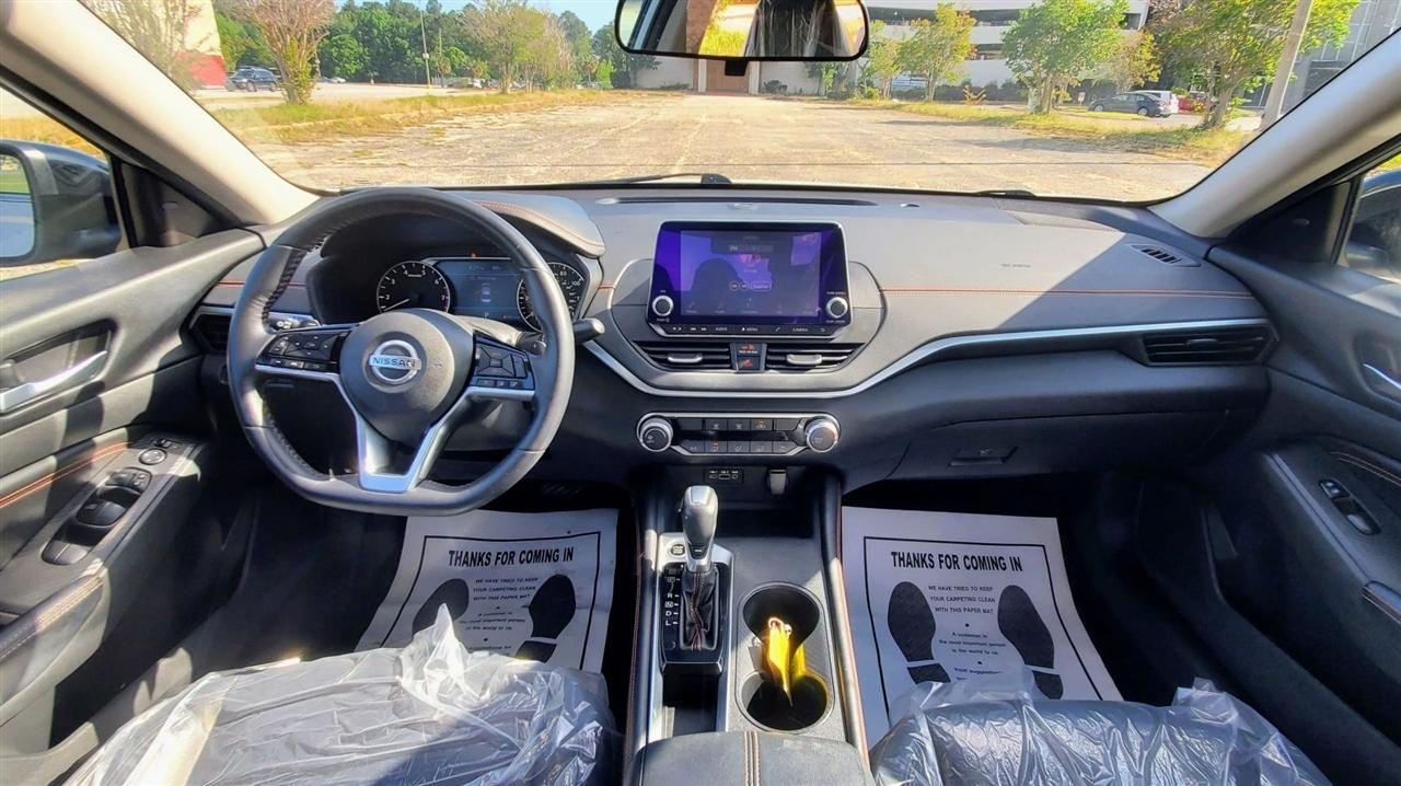 Nissan Altima 2.5 SR Sedan 2019